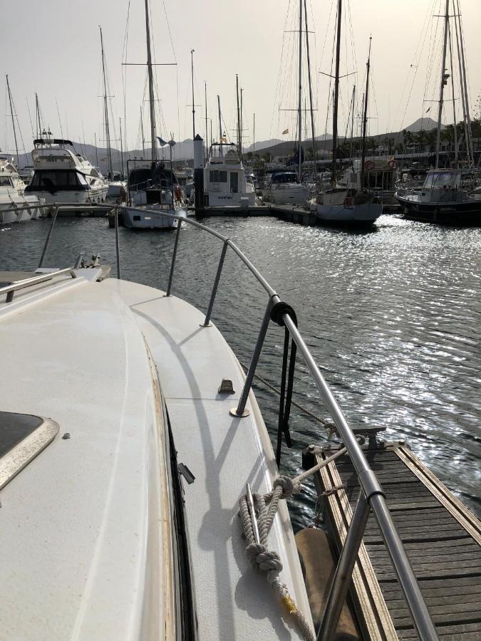 Barco Tuareg Hotell Puerto Calero Eksteriør bilde