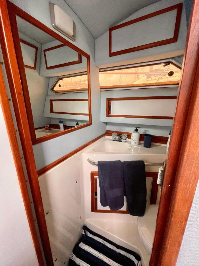 Barco Tuareg Hotell Puerto Calero Eksteriør bilde